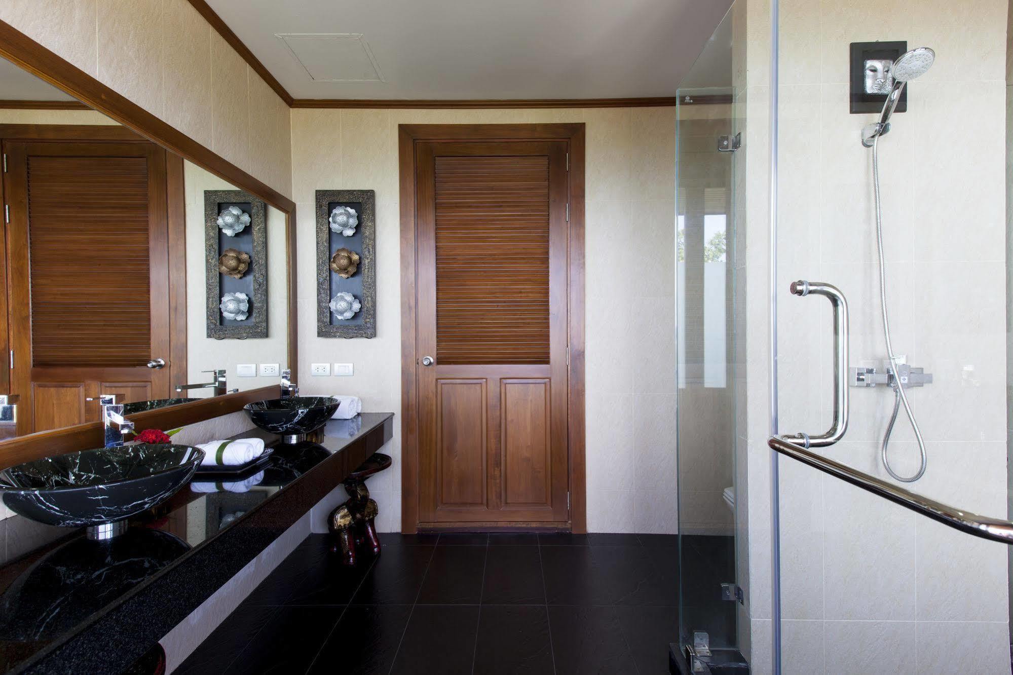 Baan Phuttarak - Seaview Private Villa Choeng Mon ภายนอก รูปภาพ
